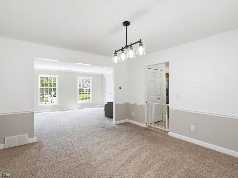 19332 Timber Creek Circle, Strongsville, OH 44136 Photo 21