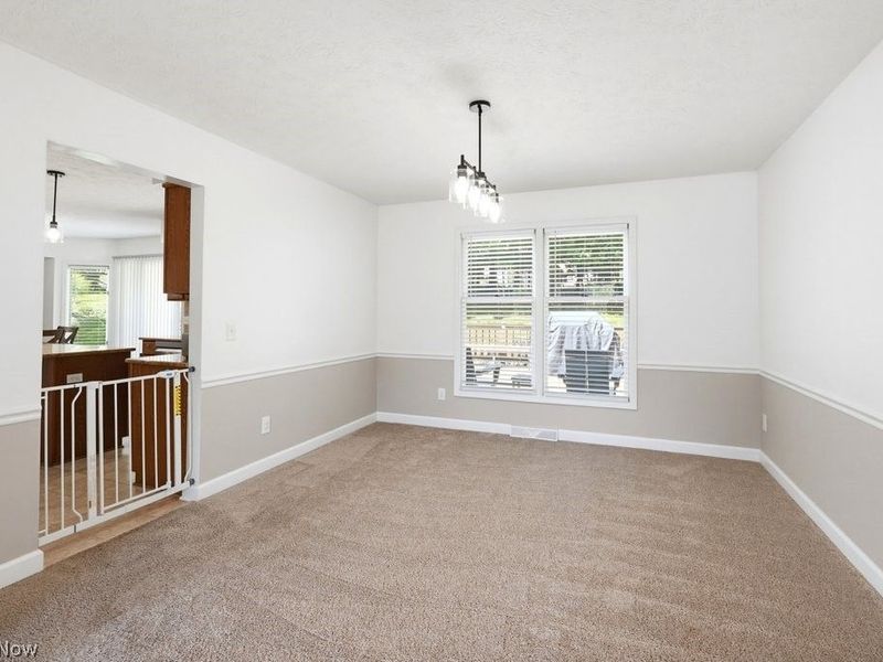 19332 Timber Creek Circle, Strongsville, OH 44136 Photo 22