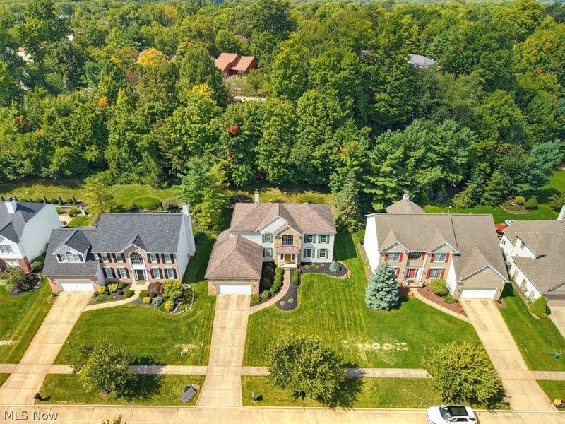 19332 Timber Creek Circle, Strongsville, OH 44136 Photo 46