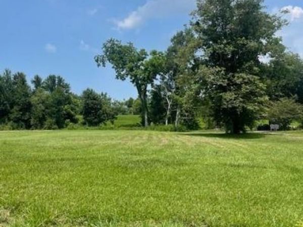 14808 RIVER Road, Hahnville, LA 70057