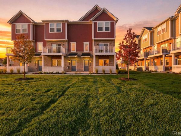 762 Huntley Lane , Troy, Mi 48085