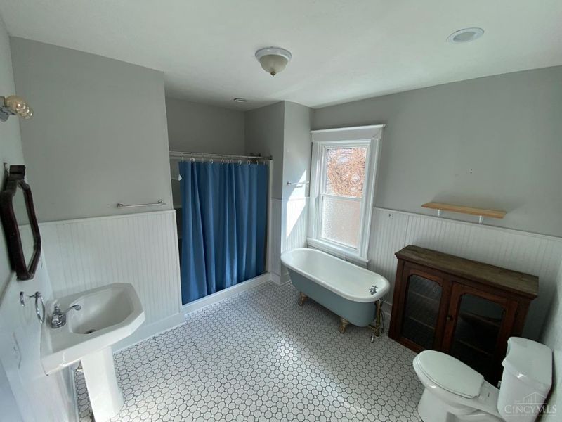 279 Helen Street, Cincinnati, OH 45219 Photo 17