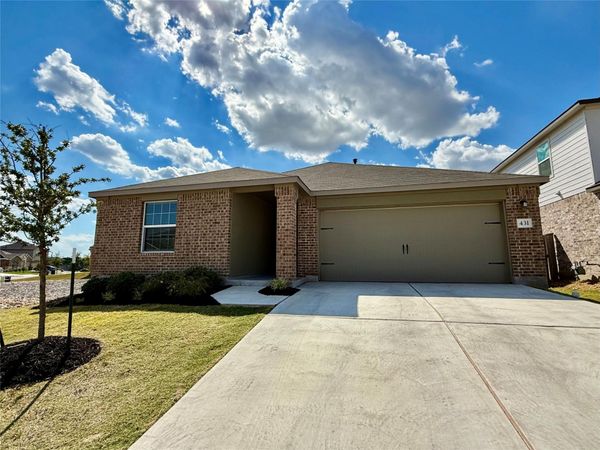 431 Sebring CIR , Hutto, TX 78634