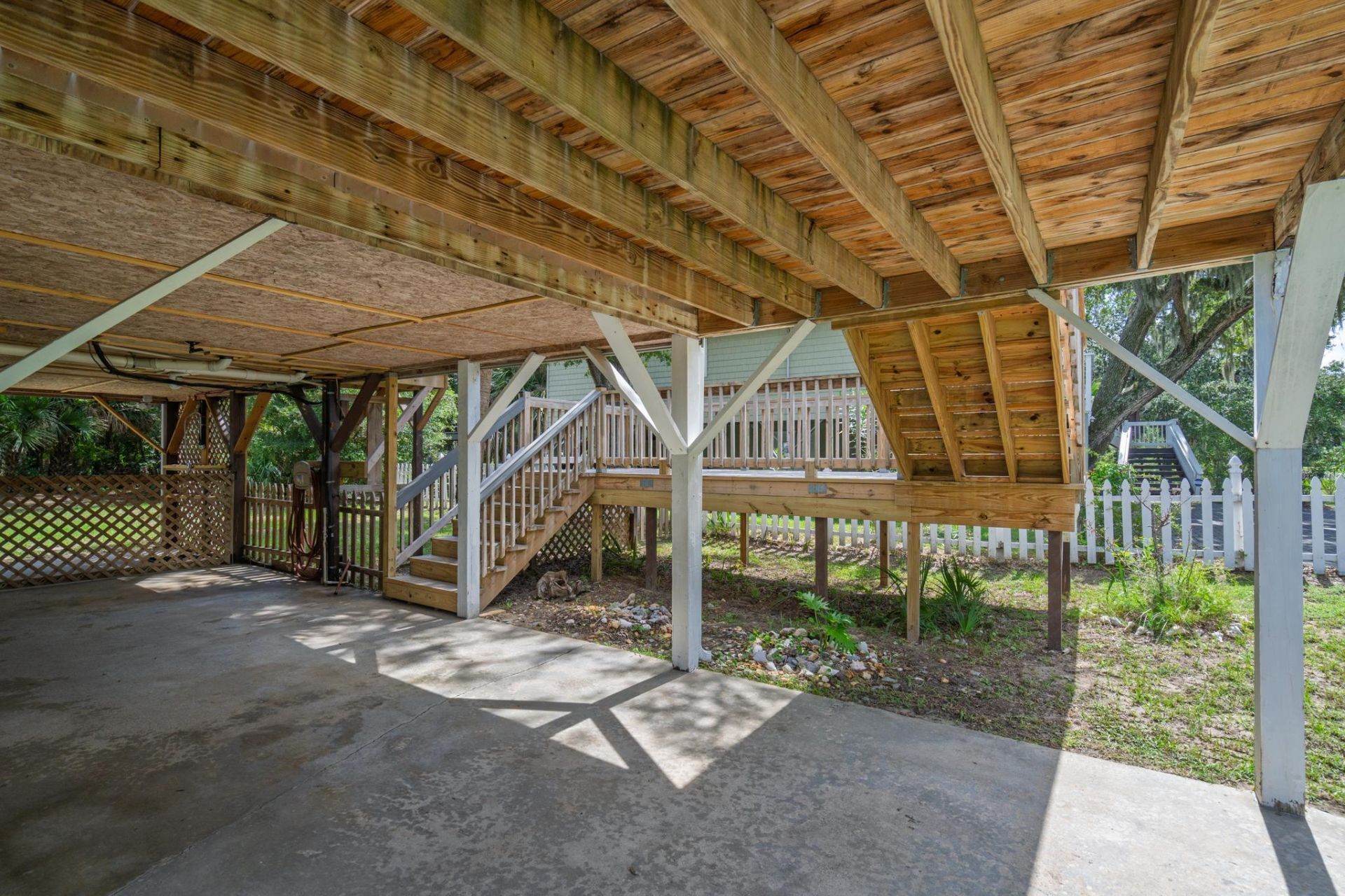 1219 Thistle Street Photo 29