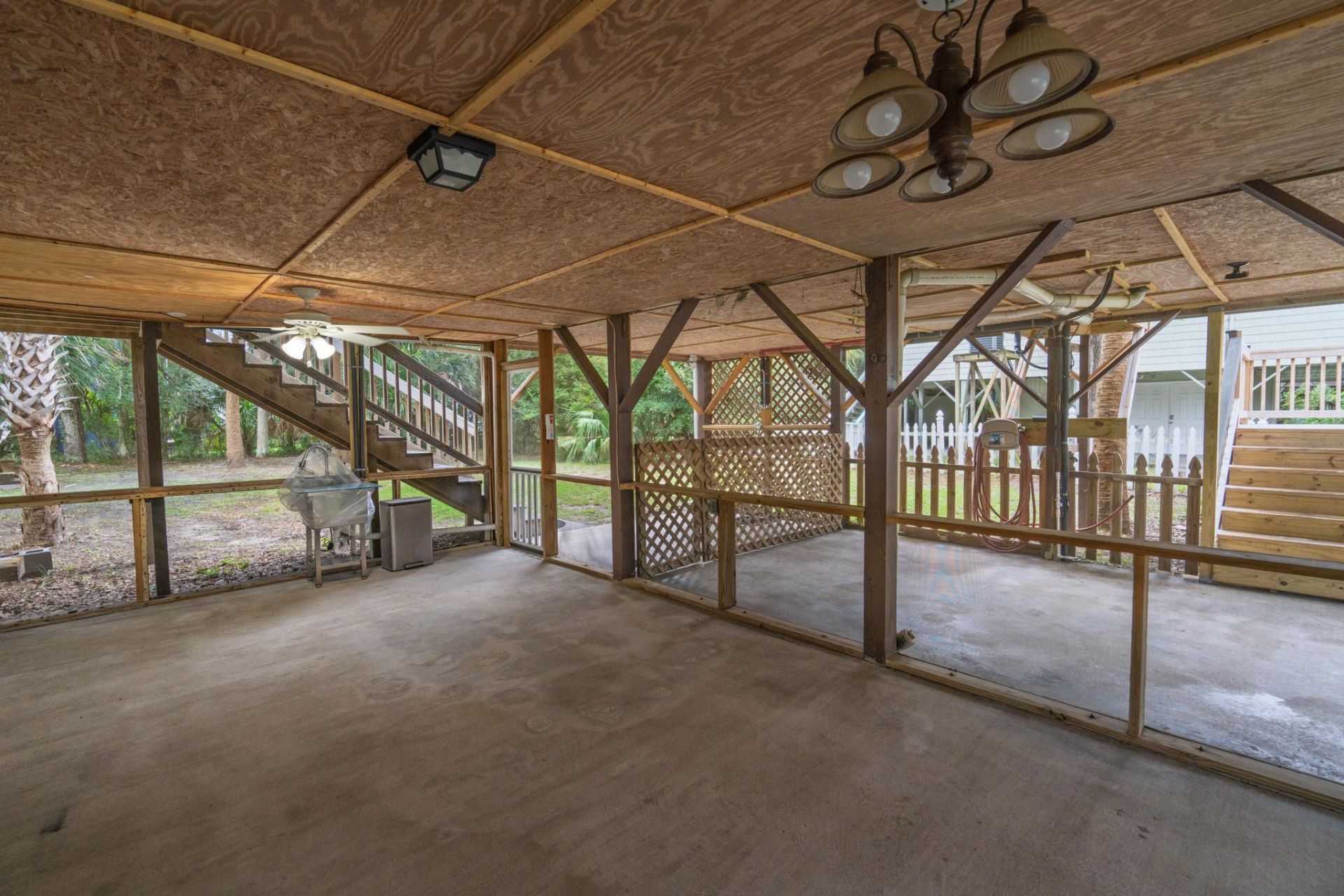 1219 Thistle Street Photo 31
