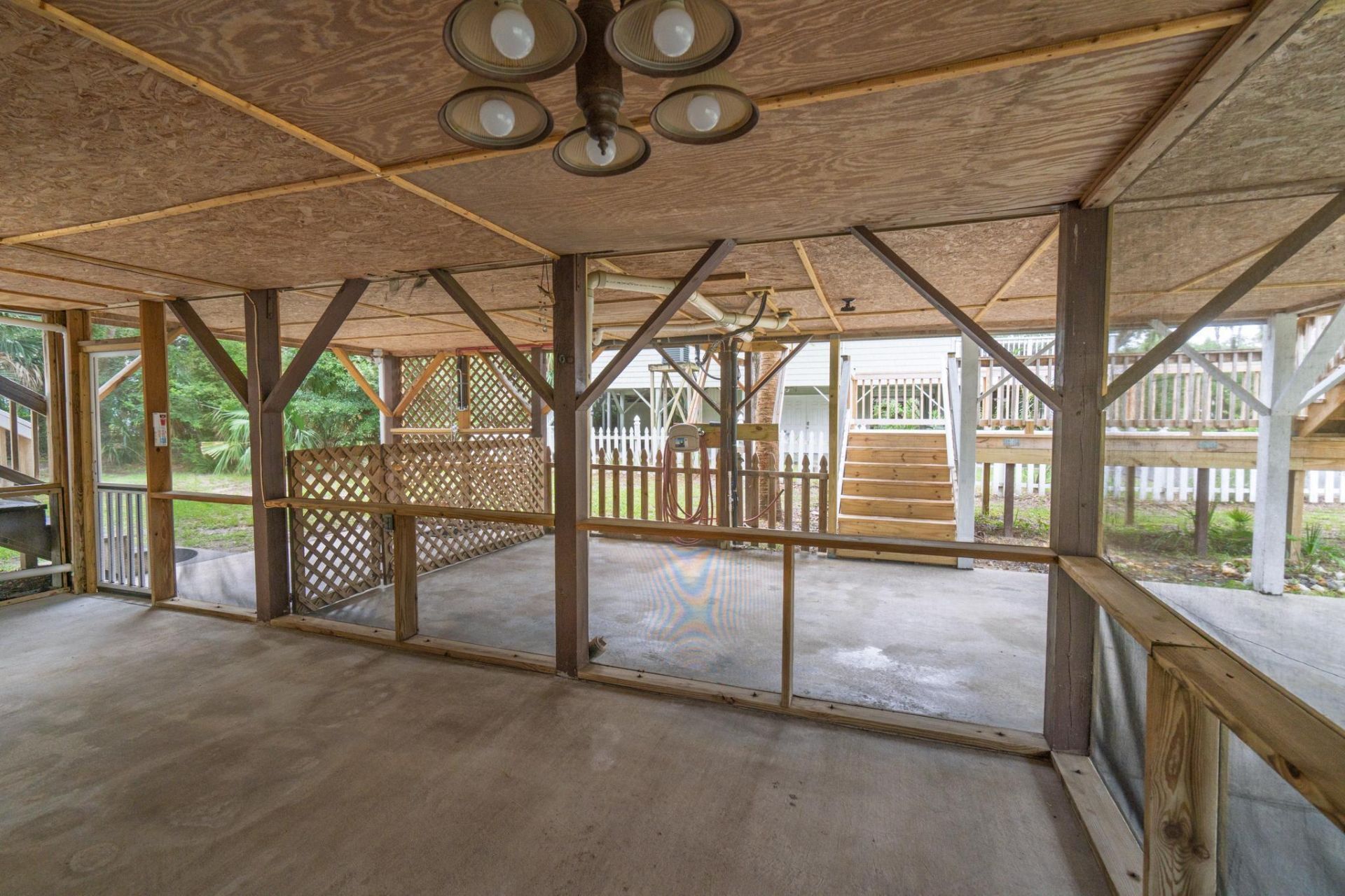 1219 Thistle Street Photo 32