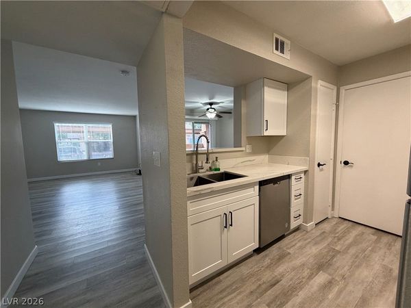 1150 N Buffalo Drive, Unit 1055, Las Vegas, NV 89128
