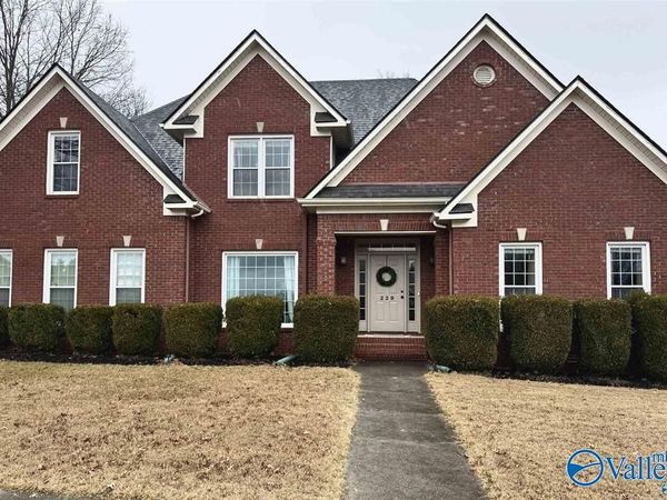 229 Hughes Pond Circle, Madison, AL 35758