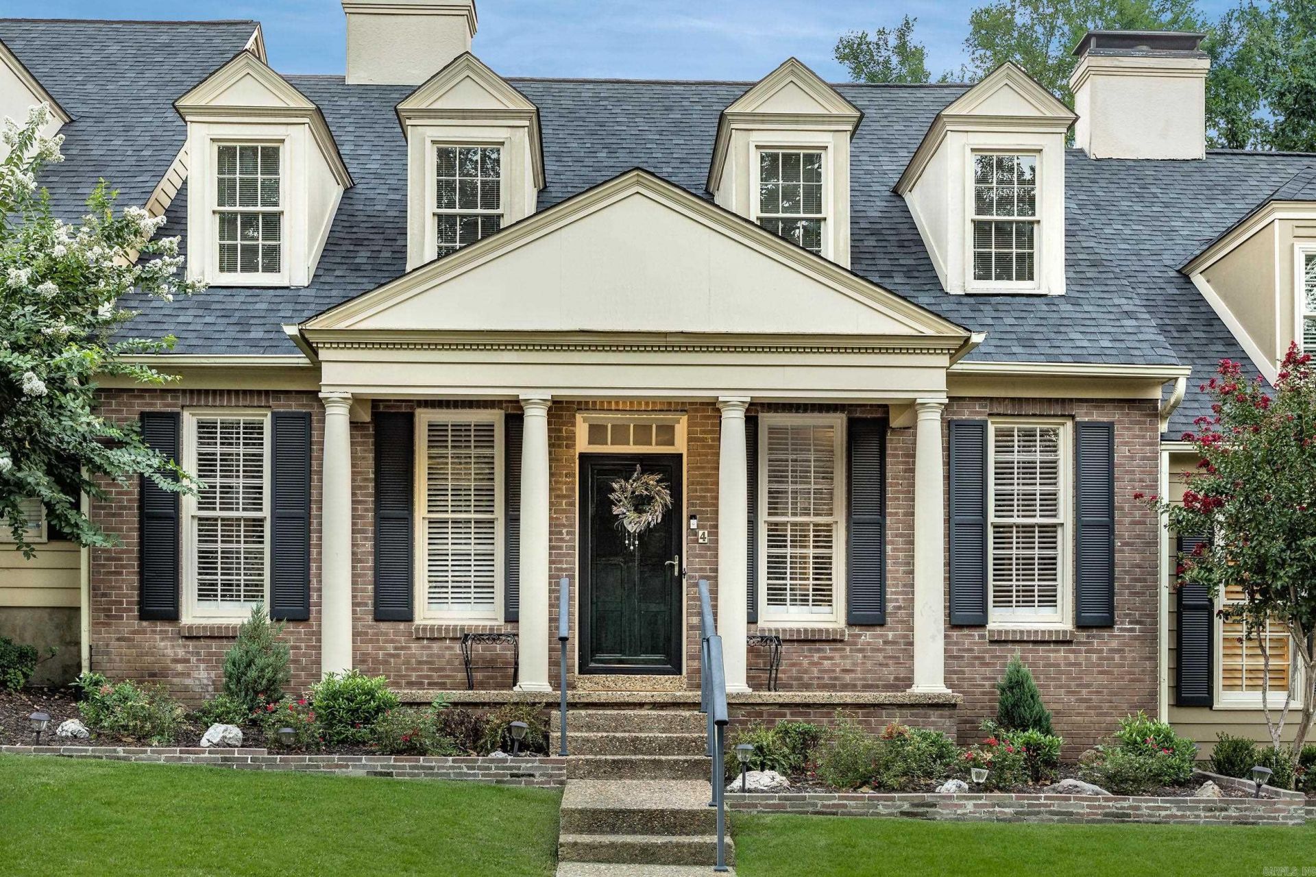 4 Windsor Court Little Rock, AR 72212