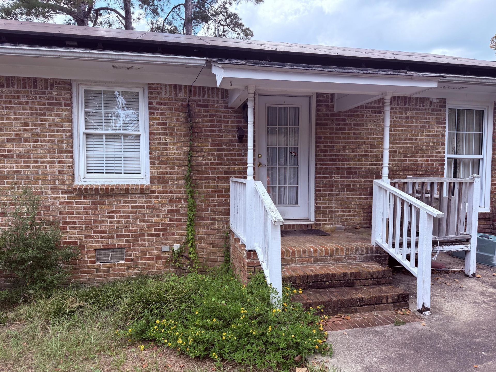 3222 Dibble Street Photo 6