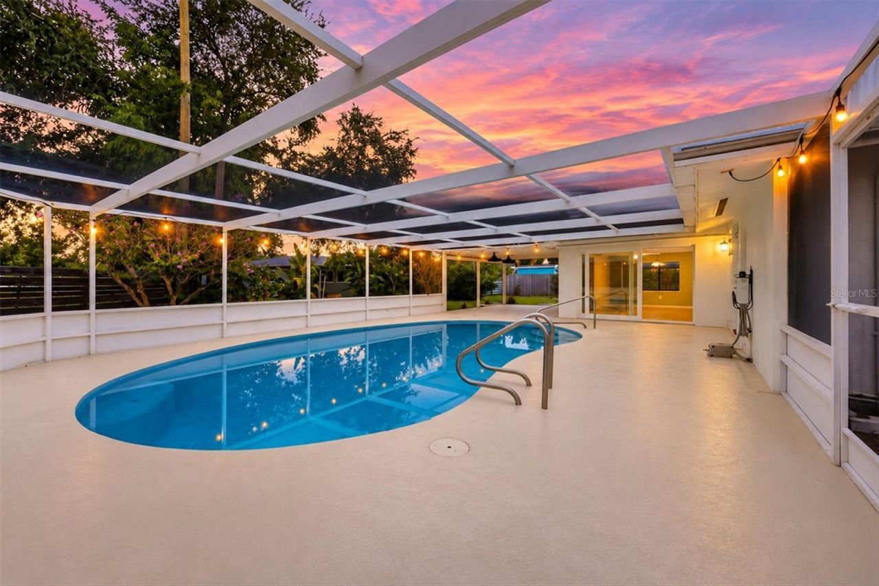 3710 Duncan Place, Sarasota, FL 34239 Photo
