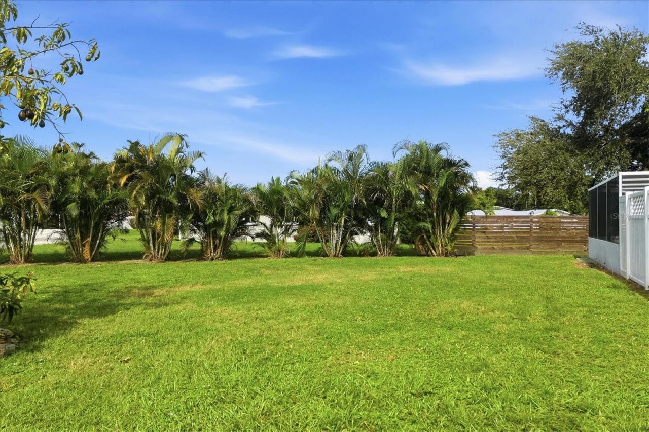 3710 Duncan Place, Sarasota, FL 34239 Photo