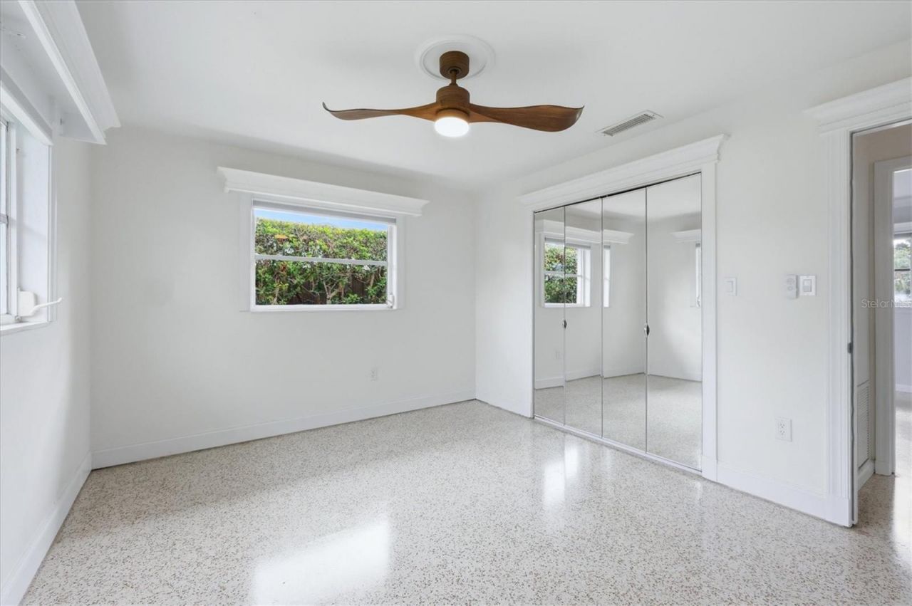 3710 Duncan Place, Sarasota, FL 34239 Photo