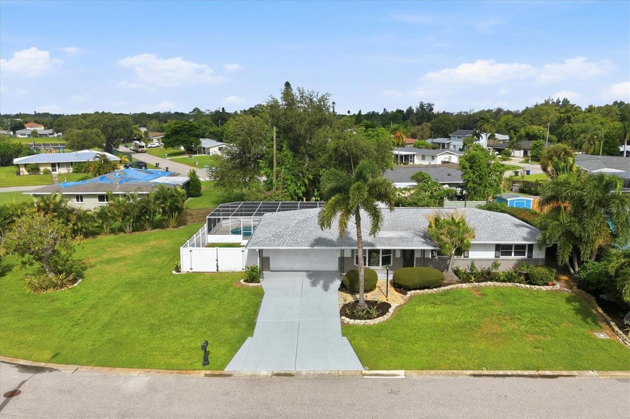 3710 Duncan Place, Sarasota, FL 34239 Photo