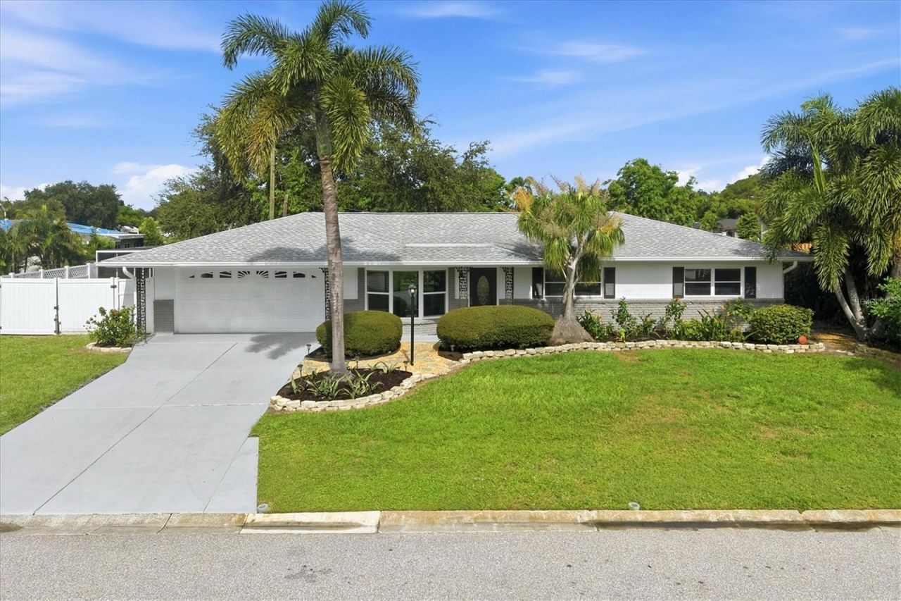 3710 Duncan Place, Sarasota, FL 34239 Photo