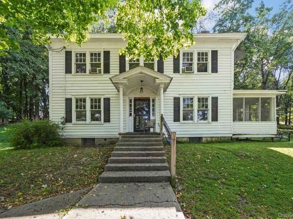 90 Prospect Avenue , Hudson, NY 12534