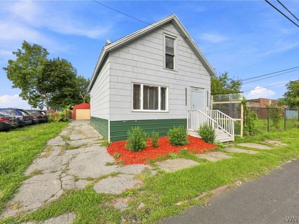 150 Emslie Street, Buffalo, NY 14210