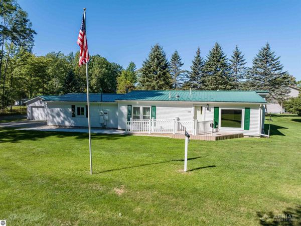 255 East Side Drive, Lupton, MI 48635