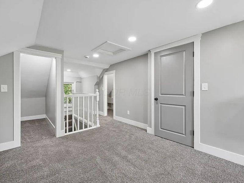 330 Loeffler Avenue , Unit 330, Columbus, OH 43205 Photo 11