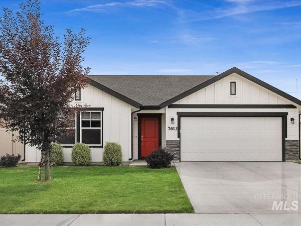 7613 E Iroquois St, Nampa, ID 83687
