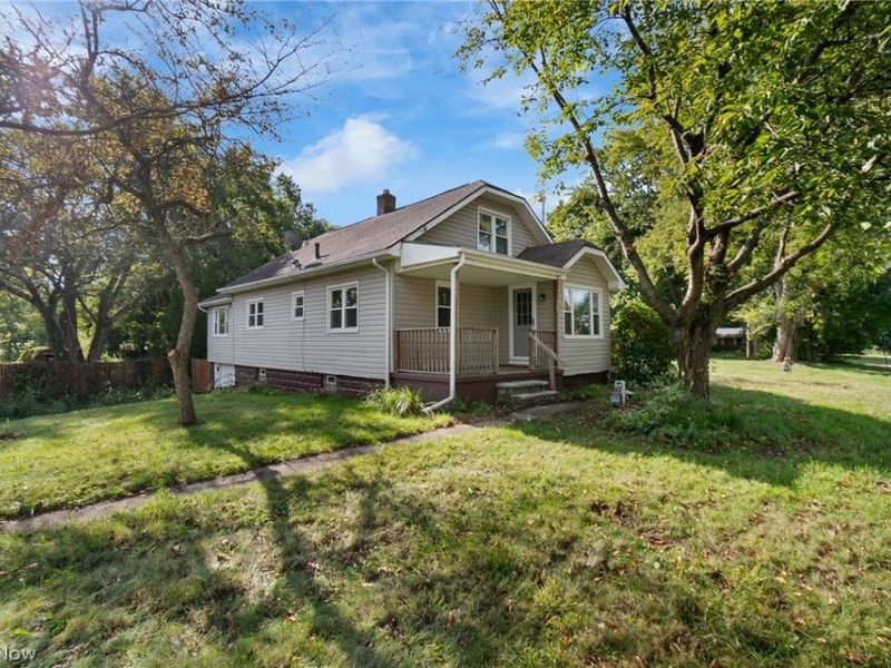 4719 S Main Street, Akron, OH 44319 Photo 1