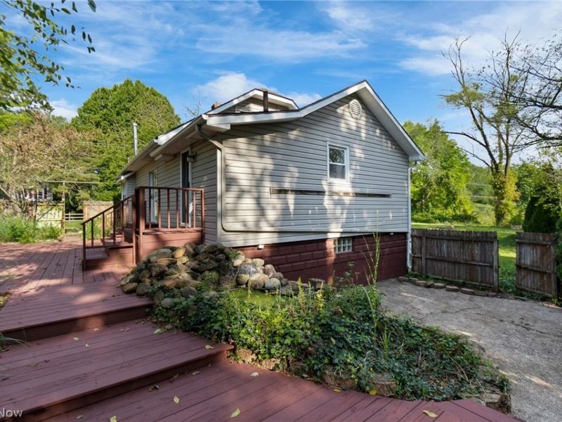 4719 S Main Street, Akron, OH 44319 Photo 30