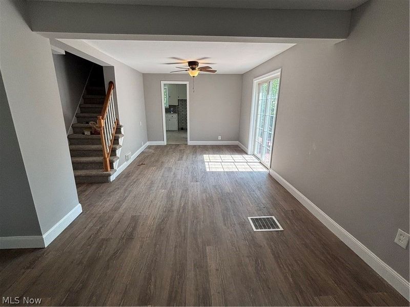 4719 S Main Street , Akron, OH 44319 Photo 5
