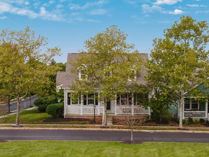 7677 Scioto Ridge Drive, Powell, OH 43065 Photo 1