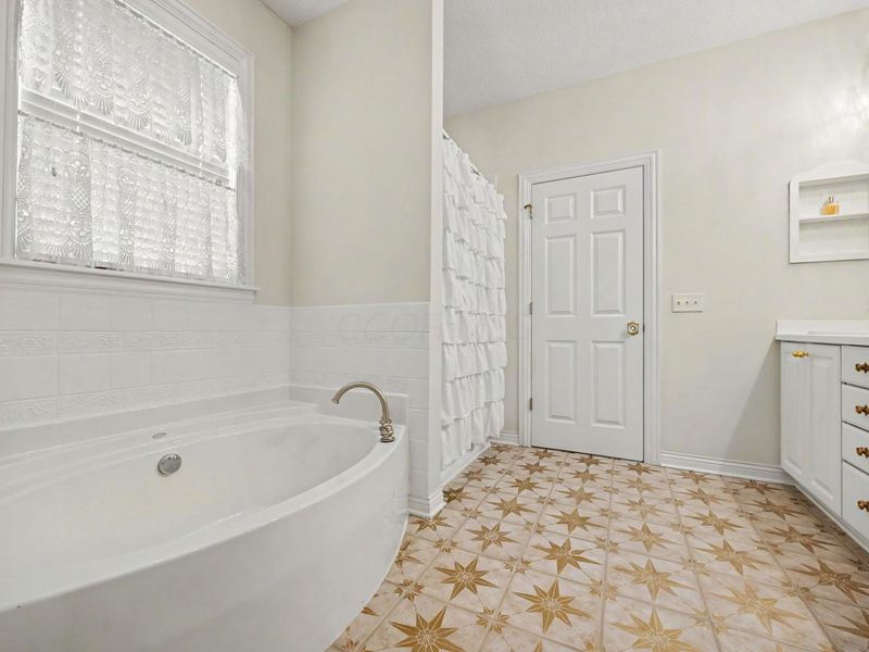 7677 Scioto Ridge Drive, Powell, OH 43065 Photo 55