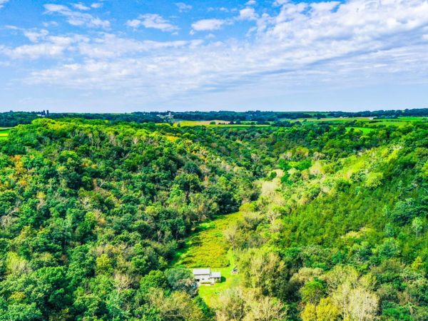 28185 Cr-21 , Lanesboro, MN 55949