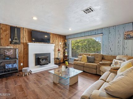 1647 F Street, Sparks, NV 89431 Photo