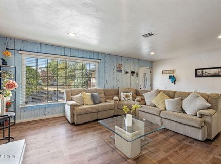 1647 F Street, Sparks, NV 89431 Photo