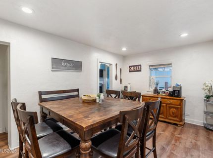 1647 F Street, Sparks, NV 89431 Photo