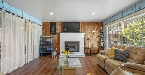 1647 F Street, Sparks, NV 89431 Photo