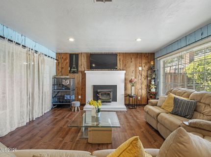1647 F Street, Sparks, NV 89431 Photo