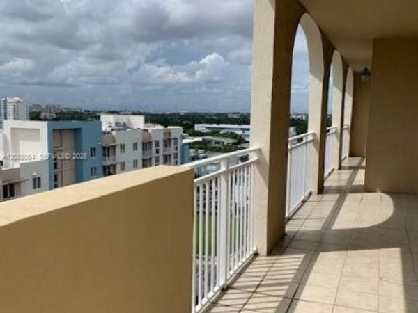 2425 SW 27th Ave, Unit 1406, Miami, FL 33145