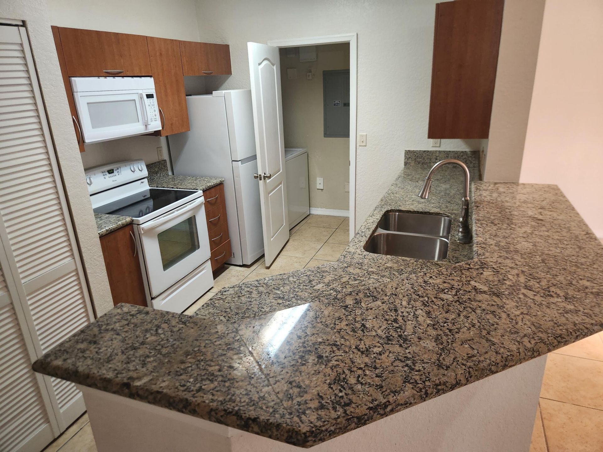 156 SW Peacock Boulevard, Unit 29102, Port Saint Lucie, FL 34986 Photo
