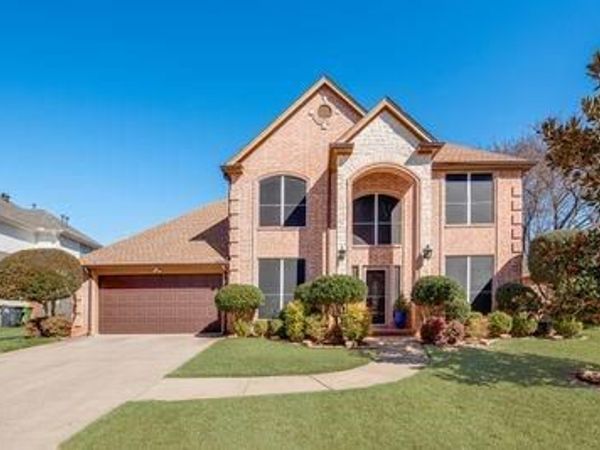 6405 Creekbend Court, Arlington, TX 76001