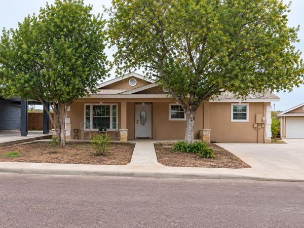 188 Falcon, Eagle Pass, TX 78852