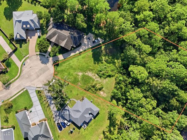 Caymus Cove, Ocean Springs, MS 39564