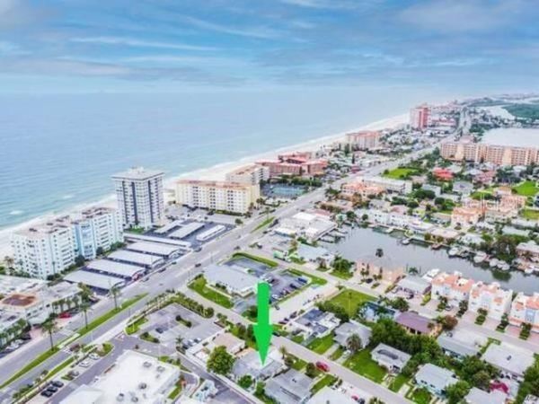 113 174TH AVENUE E, Unit B, REDINGTON SHORES, FL 33708