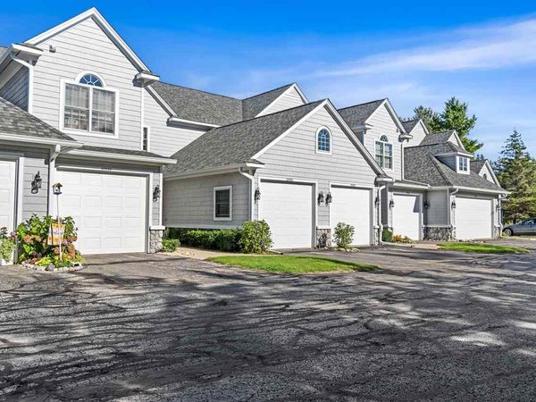 20530 Northern Lights Lane, Unit 6, Mackinaw City, MI 49701