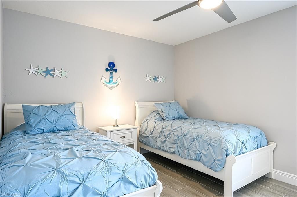 583 Beachwalk Cir, Unit Q-202, Naples, FL 34108 Photo