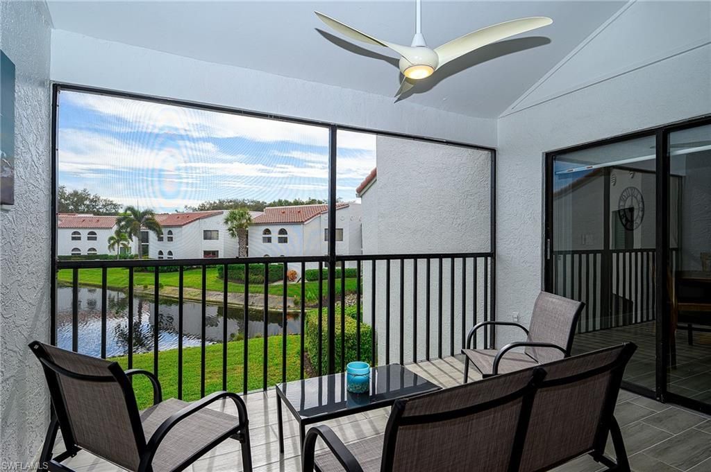 583 Beachwalk Cir, Unit Q-202, Naples, FL 34108 Photo