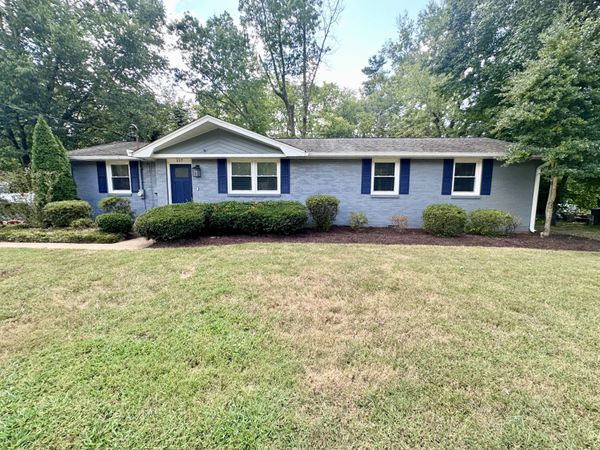 117 Stable Rd, Franklin, TN 37069