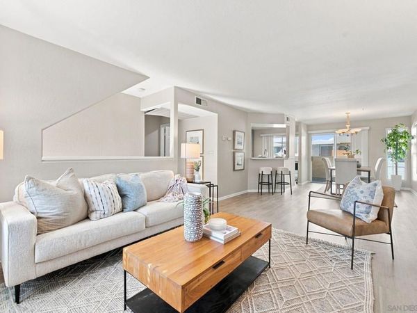 2914 Luciernaga Street C, Carlsbad, CA 92009