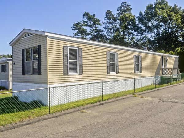 56 Klondike Ave, Westfield, MA 01085