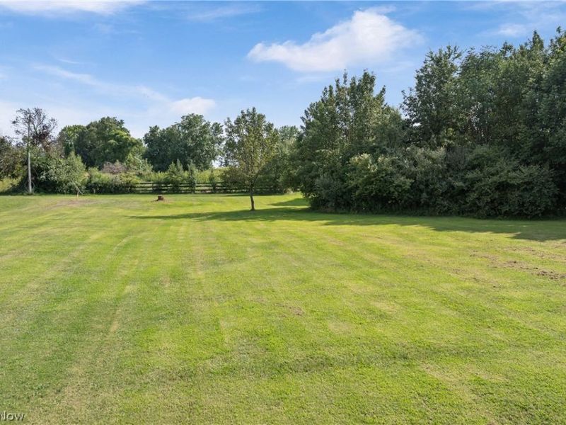 988 E Turkeyfoot Lake Road , Akron, OH 44312 Photo 27