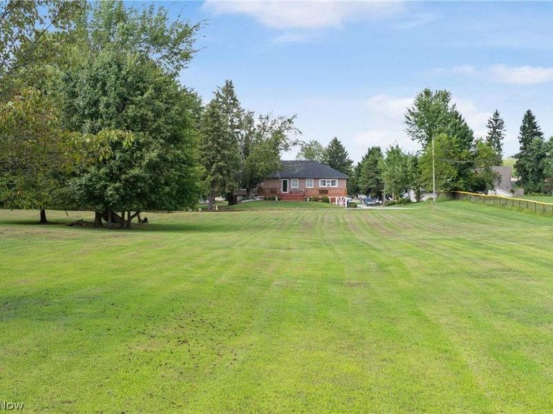 988 E Turkeyfoot Lake Road , Akron, OH 44312 Photo 28