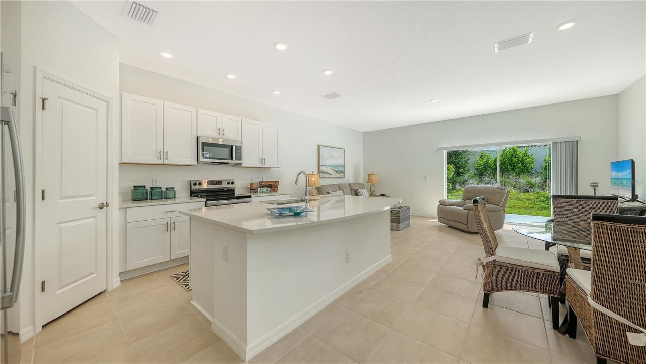 3039 Novara Lane, Bradenton, FL 34211 Photo